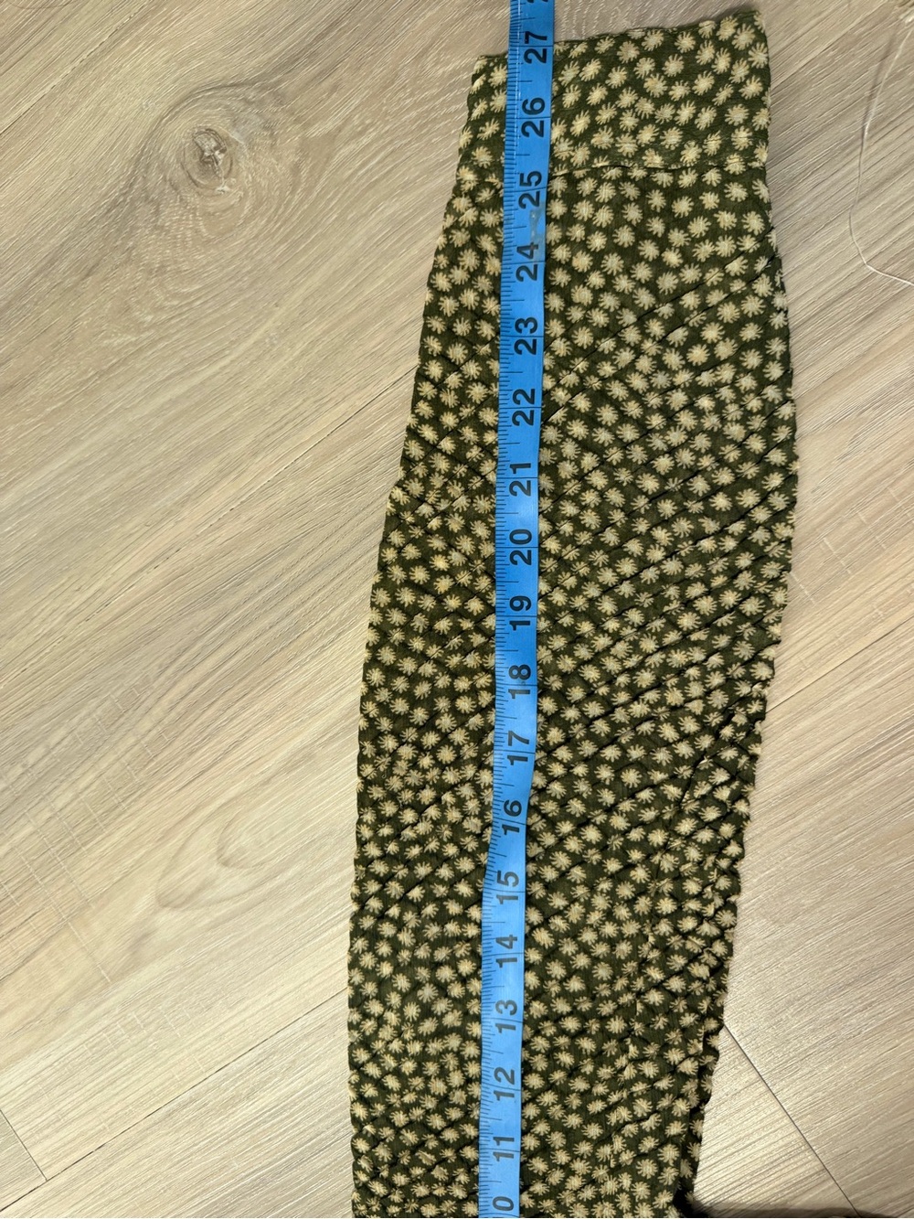 Axcess (Size 4) - Picture 4 of 5